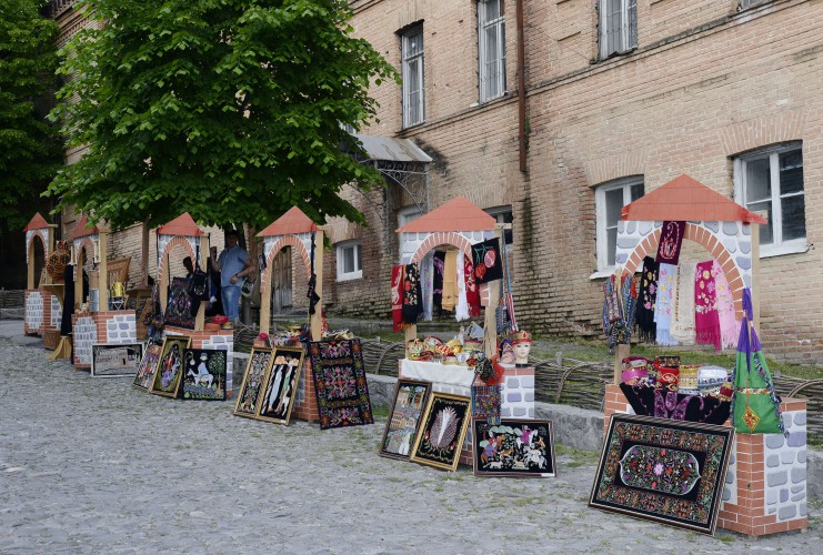 Грандиозный фестиваль огня - в древнем Шеки - ФОТО