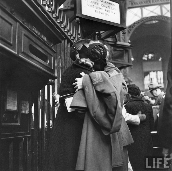 Прощание с возлюбленными. Пенсильванский вокзал. 1943 - ФОТОСЕССИЯ