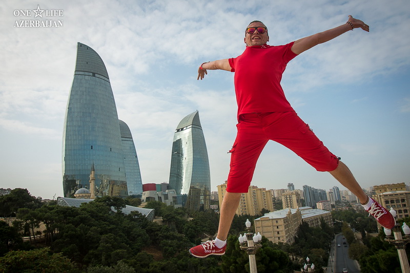 Участники "ONE LIFE" совершили увлекательный тур по Баку и Лахыджу - ФОТО