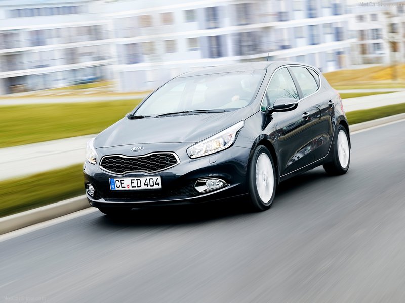 Новый Kia Cee’d стал более спортивным - ФОТОСЕССИЯ
