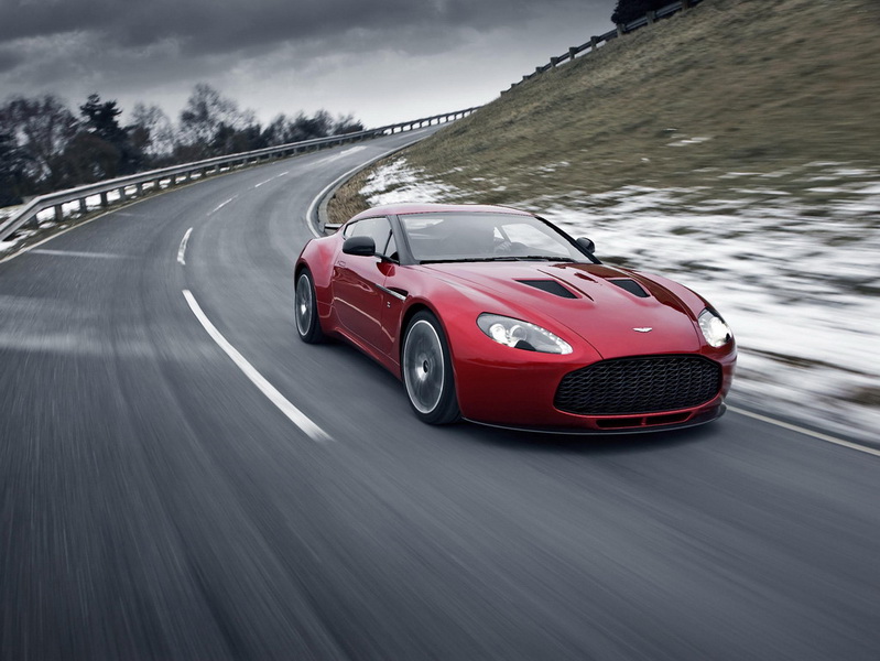 В Женеве показали обновленный Aston Martin V8 Vantage - ФОТОСЕССИЯ