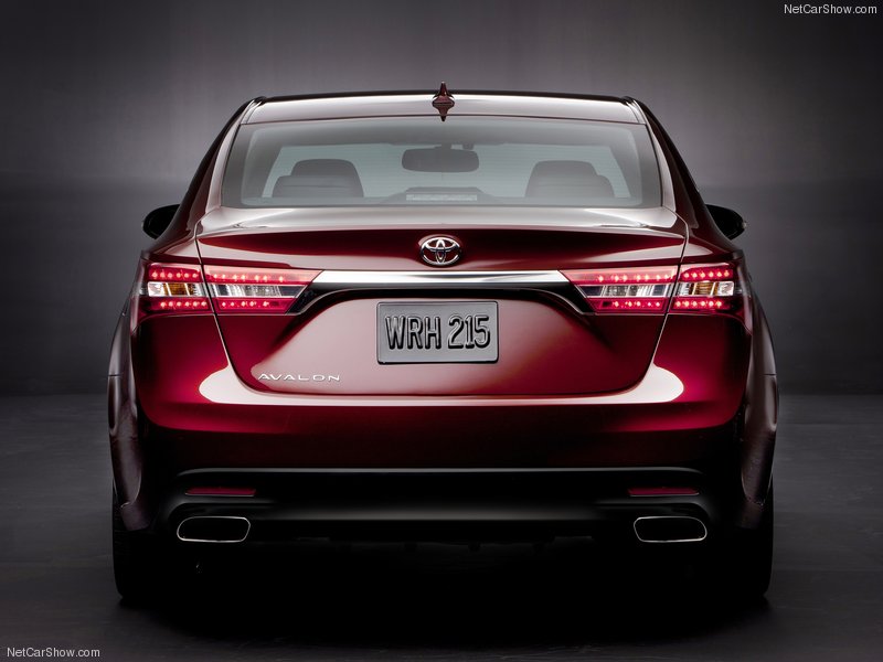 Toyota представила новый Avalon премиум-класса - ФОТОСЕССИЯ