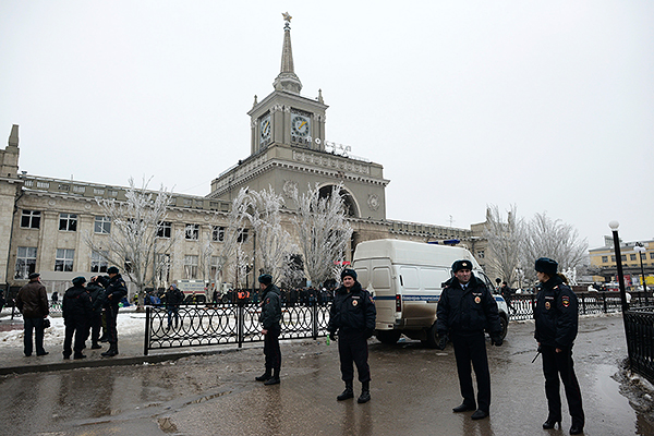 В результате двух терактов в Волгограде погибли 34 человека - ОБНОВЛЕНО - ВИДЕО - ФОТО