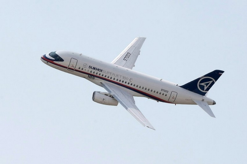 Первые кадры с места крушения российского самолета Superjet-100 - ОБНОВЛЕНО - ФОТО - ВИДЕО