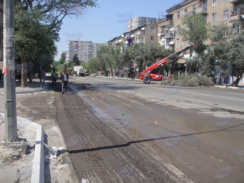 На одной из центральных улиц Баку начался ремонт - ОБНОВЛЕНО - ФОТО
