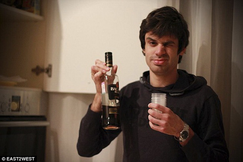 Найден виновный в появлении в Сети интимных фото звезд - ФОТО