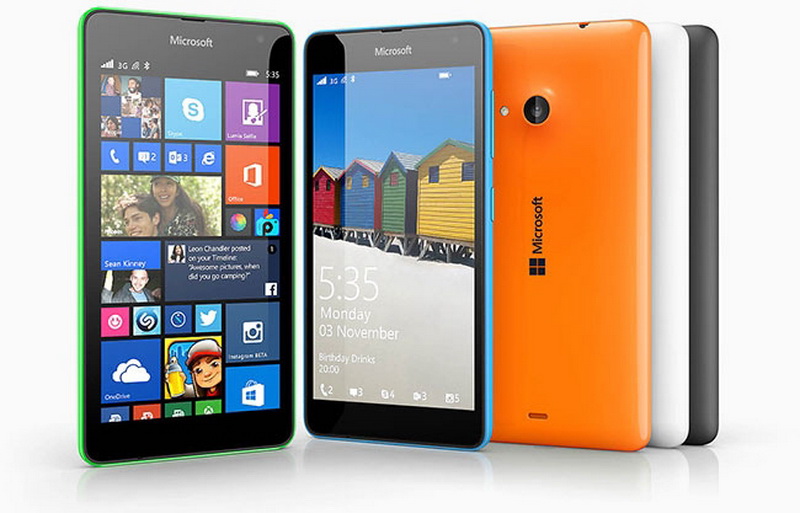 Microsoft выпустила свой первый смартфон бренда Lumia - ФОТО