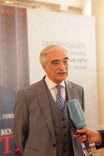 Полад Бюльбюльоглу: С возвращением великого лидера Гейдара Алиева жизнь начала налаживаться - ФОТО