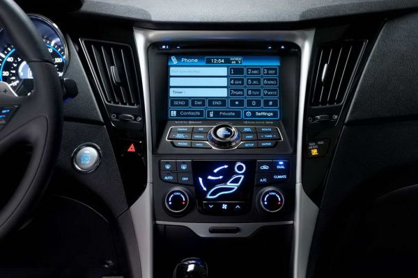 Hyundai Sonata 2013: обновления популярного седана - ФОТОСЕССИЯ