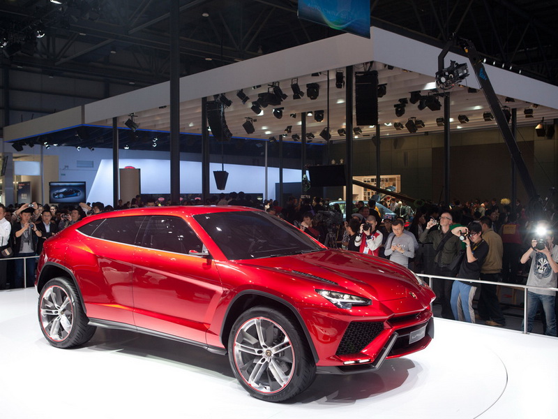 Кроссовер Lamborghini может оказаться неожиданно доступным - ФОТО