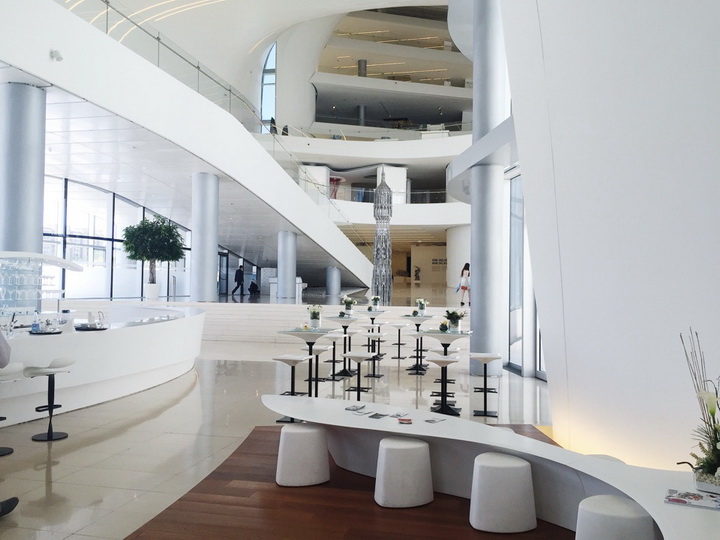 Центр Гейдара Алиева привел в восторг известного блогера - ФОТОГАЛЕРЕЯ