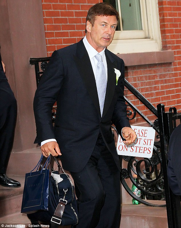 54-летний Алек Болдуин женился во второй раз - ФОТО