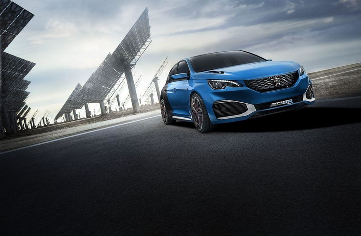 Peugeot 308 получит полтысячи "лошадей" под капот - ФОТО