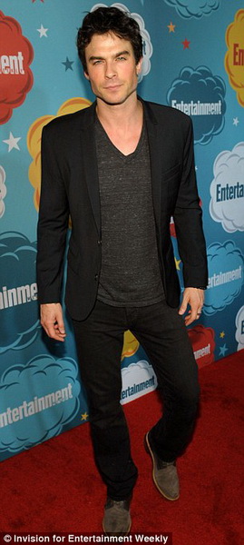 Нина Добрев и Йен Сомерхалдер признались поклонникам - ФОТО