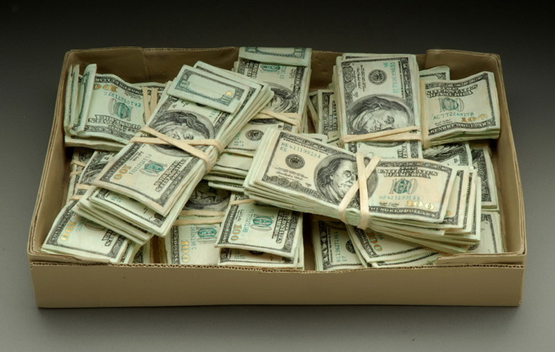 "Картинная галерея Day.Az": Гиперреалистичные скульптуры из дерева - ФОТО