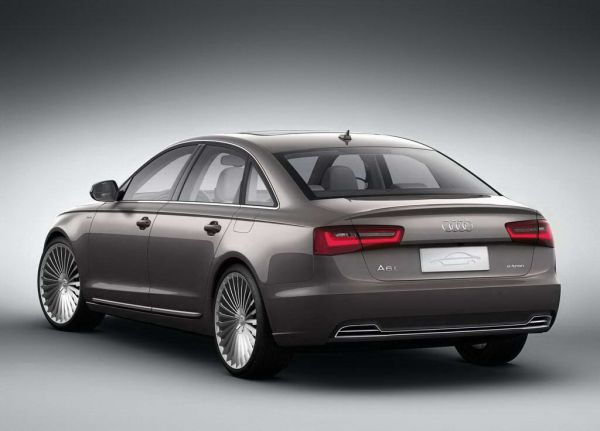 Новый люксовый автомобиль Audi - ФОТОСЕССИЯ