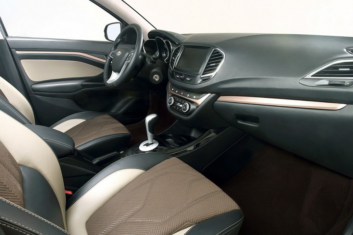 "АвтоВАЗ" начал предсерийный выпуск Lada Vesta, но молчит о ценах - ФОТО