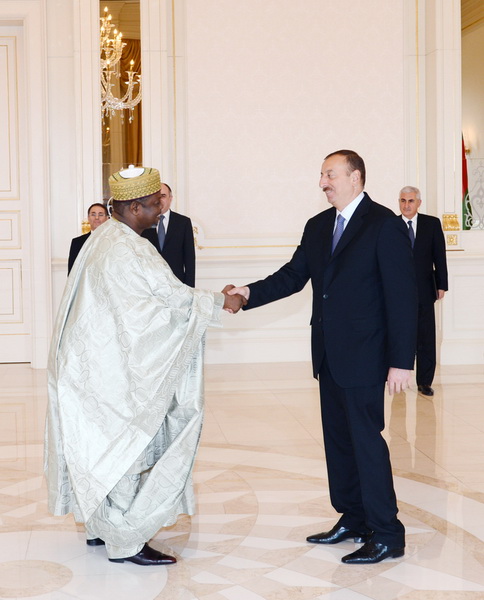 Президент Азербайджана принял верительные грамоты новоназначенных послов ряда стран - ОБНОВЛЕНО - ФОТО