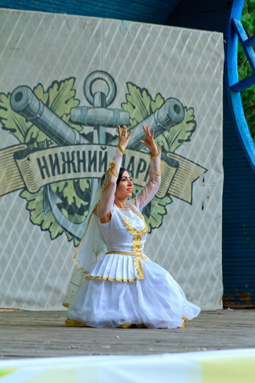 Липчанам представили азербайджанский народный танец - ФОТО