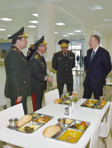Президент Ильхам Алиев: "Имеющаяся в арсенале азербайджанской армии техника с высокой точностью может уничтожить любую цель в Нагорном Карабахе и Армении" - ОБНОВЛЕНО - ФОТО