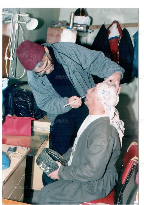 Qrim ustası: "Bizim aktrisalarla işləmək çətindi" - FOTO