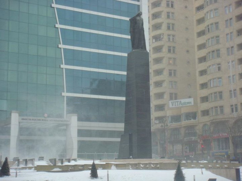 В Баку побит рекорд низкой температуры за 110 лет – ОБНОВЛЕНО - ФОТО