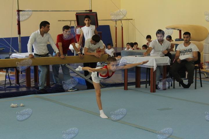 Будущие победители. Один день в Бакинской школе гимнастики - РЕПОРТАЖ - ФОТО