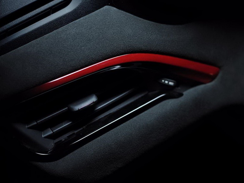 Хэтчбек Peugeot 208 GTi пойдет в серийное производство - ФОТО