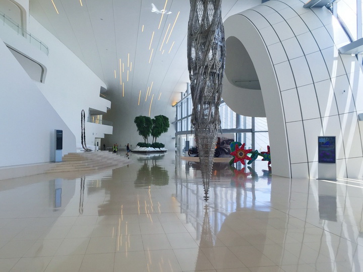 Центр Гейдара Алиева привел в восторг известного блогера - ФОТОГАЛЕРЕЯ