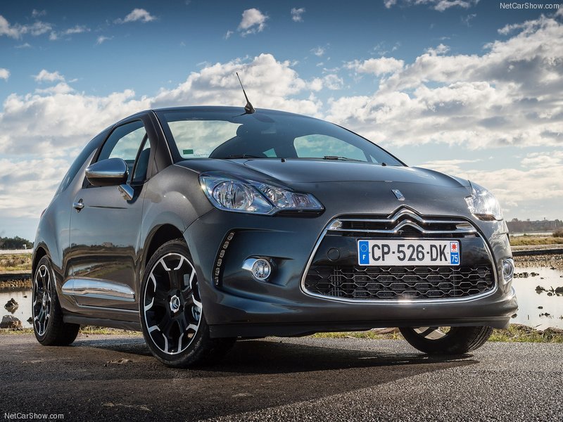 "Заряженный" кабриолет от Citroen станет серийным - ФОТО