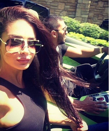 Açıq-saçıq İran qızları - FOTOLAR