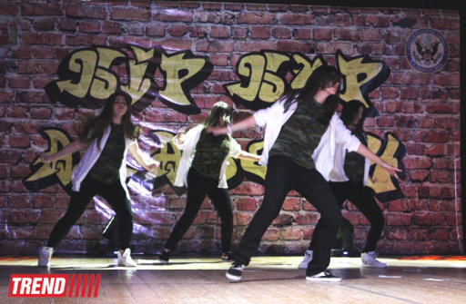 В Баку гастролирует хип-хоп-группа "Soul Street Dance Co." – ФОТО