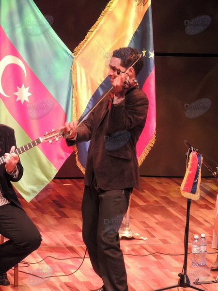 Латиноамериканские ритмы на сцене Международного центра мугама – РЕПОРТАЖ – ФОТО