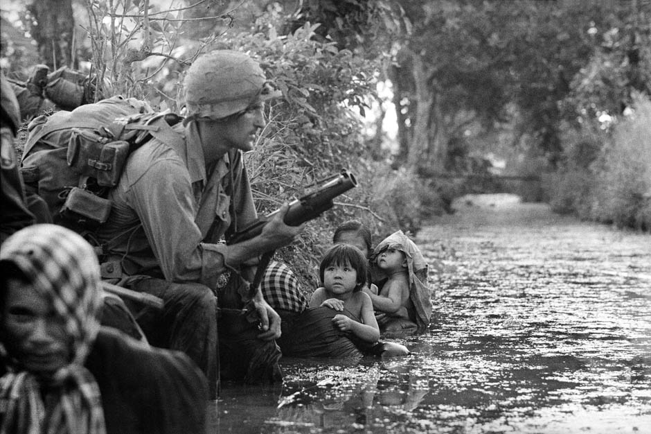 Скончался легендарный военный фотограф - ФОТОСЕССИЯ