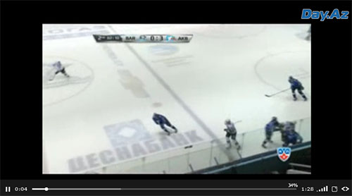 Хоккейная площадка превратилась в ринг - ВИДЕО