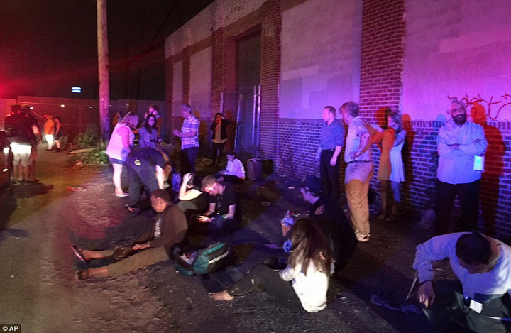 Американцы пережили ужас при крушении поезда - ОБНОВЛЕНО - ФОТО