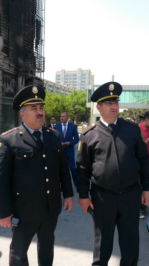 В Баку усилена охрана зданий с опасной облицовкой - ФОТО