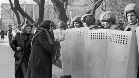 20 Yanvar: qeyrət və hünər zirvəsinə çatdığımız gün – FOTO
