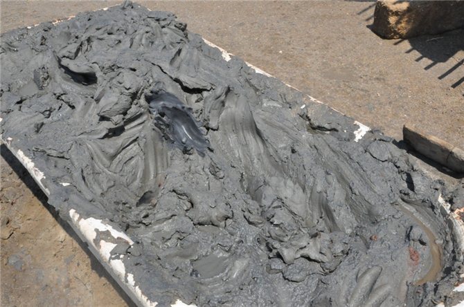 Bakıdakı "Duzlu göl" xəstəlik mənbəyidir? - FOTO