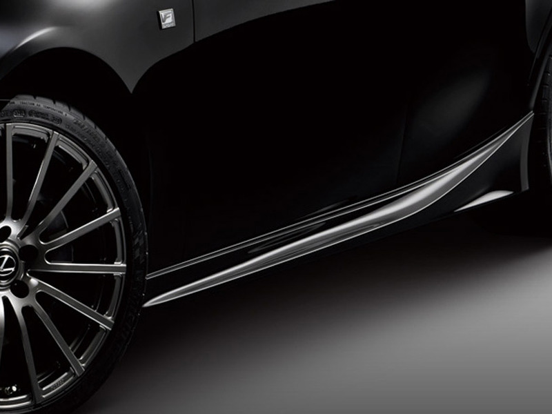 Тюнинг-ателье добавило брутальности новому Lexus IS - ФОТО