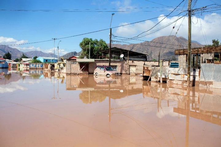 Чили уходит под воду: десятки тысяч пострадавших - ОБНОВЛЕНО - ФОТО - ВИДЕО