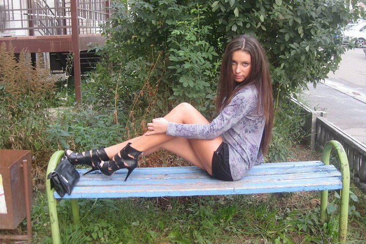 Отличница из МГИМО стала порнозвездой - ФОТО