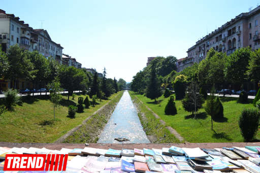 Путешествие по столице Албании - городу-побратиму Гянджи - ФОТО