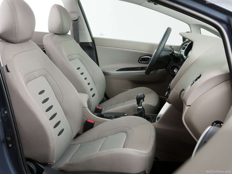 Новый Kia Cee’d стал более спортивным - ФОТОСЕССИЯ