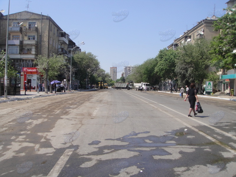 На одной из центральных улиц Баку начался ремонт - ОБНОВЛЕНО - ФОТО