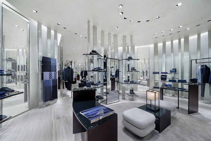 Armani Group сообщает об открытии первого бутика Giorgio Armani в Баку - ФОТО