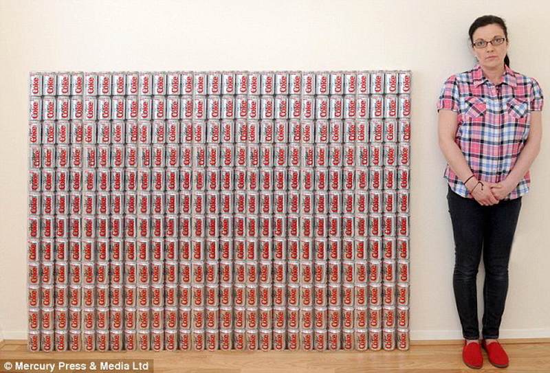 Газированный яд: женщина выпивает 16 литров Колы в день - ФОТО