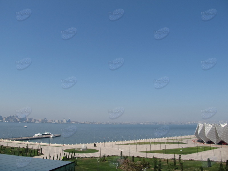 Новый символ Баку: Площадь государственного флага - ФОТОСЕССИЯ