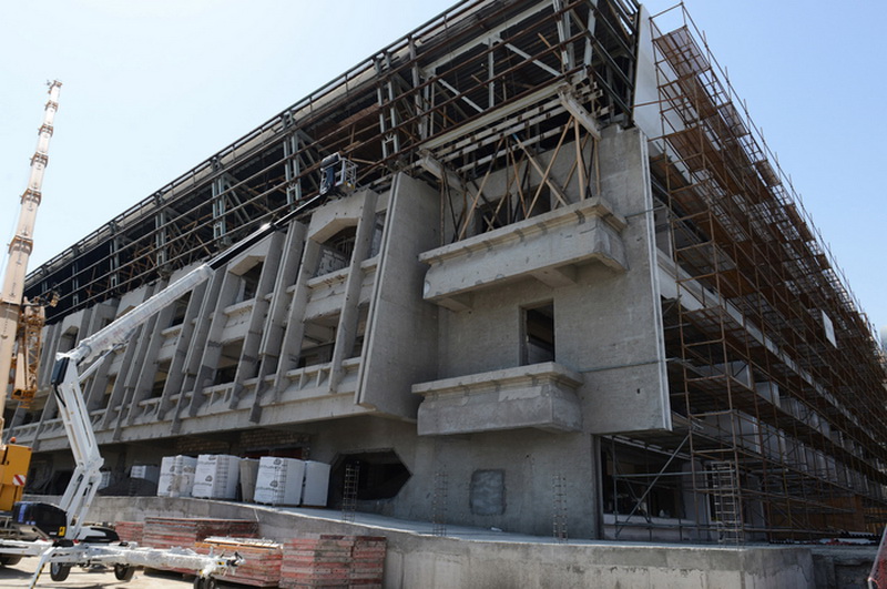 Первая леди Азербайджана Мехрибан Алиева ознакомилась со строительством и реконструкцией спортивных объектов в связи с подготовкой к первым Европейским играм - ФОТО