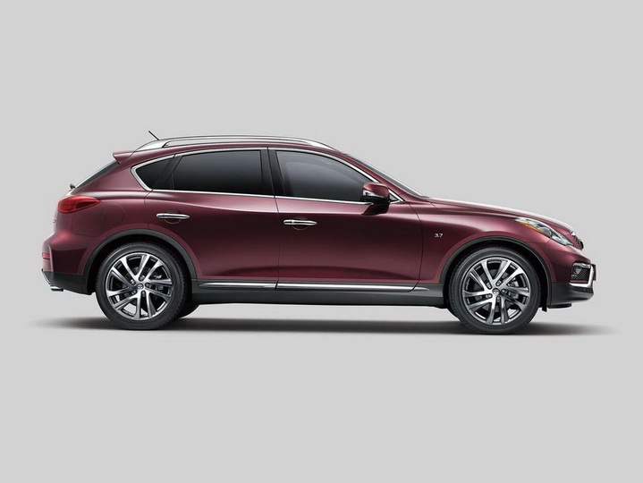Самый компактный кроссовер Infiniti пережил "длинный" рестайлинг - ФОТО